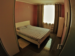 Апартаменты Жданова 7/33