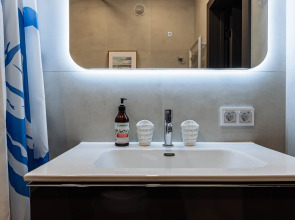 Апартаменты Двухкомнатные на Б.Окружной 2б