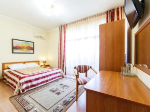 Гостевой Дом Лаура