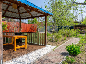 Частный дом Шикарный Новый Домик с Сауной Камином и Беседкой у Фетисов Арены!