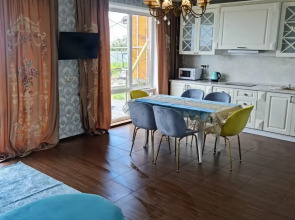 Вилла Бархатная B