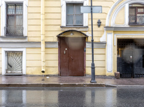 Апартаменты с Парковкой у Исаакиевской Площади