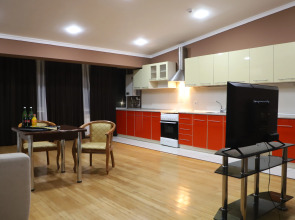 Отель Grand Avenue