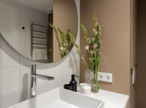 Апартаменты Gentle Rent на Новолучанской 26.1