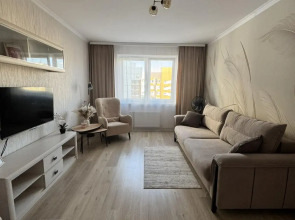 Na Ulitse Viktora Glukhova 18 Flat