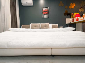 Апартаменты Премиум студия Метеора B-Flats