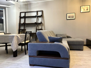 Квартира 2-комнатная Cтудия Yarapartments на Первомайской 19