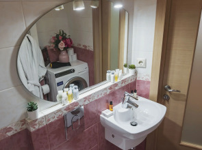 Квартира GM Apartments в Доме на Набережной