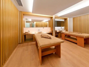 Отель Lady Diana