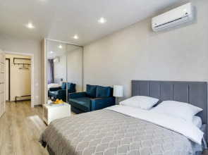 Апартаменты напротив Бизнес центра Аметист