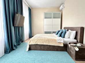 Апартаменты 2-х комнатные Luxe du Soleil на Пионерском проспекте