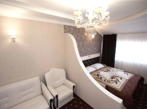 Отель Кристалл Палас