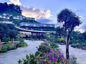 Vigolando Vân Hồ Resort