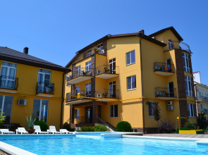 Avalon Hotel
