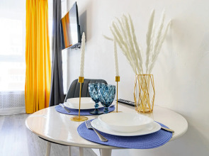 Апартаменты Брутальный Лев на 23 этаже с панорамным видом на реку