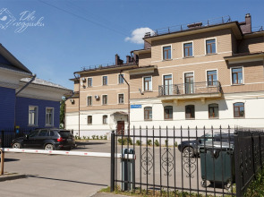 Dve Podushki Na Pobedyi 48 Apartments	