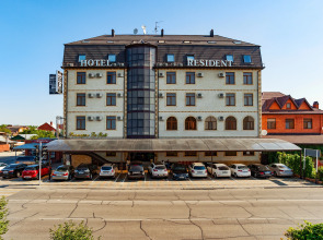 Отель Resident