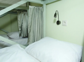 Хостел ХотелХот Белорусский Вокзал