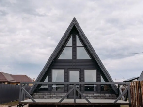 Stilny A-Frame Yar House Private House