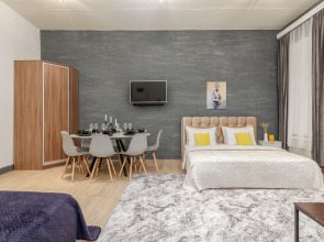 Апартаменты у Восстания