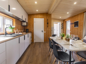 Частный дом Уютный для небольшой компании