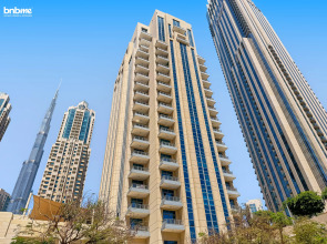 Апартаменты Bnbme Claren Tower Studio