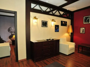 Отель Music Hall