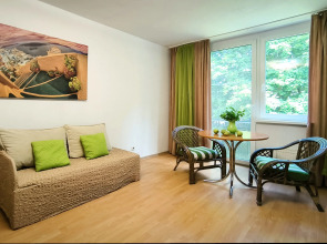 Апартаменты Двухкомнатные Зеленый Двор Беседка Центр