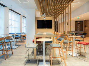 Holiday Inn Express - Astana