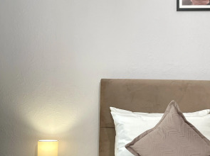 Квартира 2 Ночи на улице Школьная 15 стр1