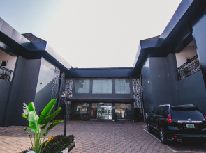 Bon Asaba Hotel