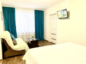 Апартаменты Уютная 2х-комнатная квартира в центре гоpода рядом с набережной