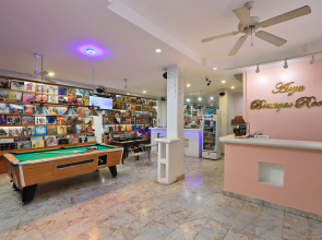 Gorgeous Boutique Room