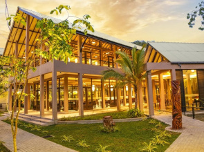 Oak Ray Wild Yala Hotel