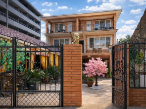 U Kamo Guest house