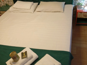 Отель Мажор