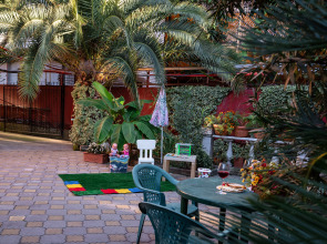 Мебелированные комнаты Азалия Центральный