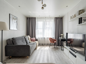 Квартира Antic на Кременчугской Satin Home