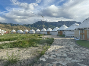 As A Nomad Naryn Glemping