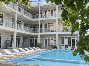 Mali Hotel