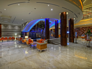 Отель Vintage Grand