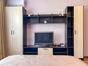 Квартира 2 Ночи на Мурата Ахеджака 22