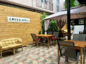 Гостевой дом Green Wall