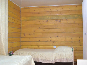 Na Baykale V Goryachinske Guest House