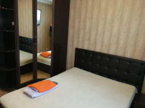 Ryzhiy Kot 1 Flat