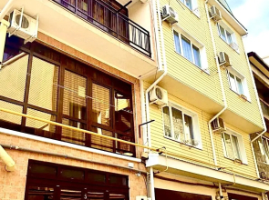 Na Koltsevoy Ulitse Apartments