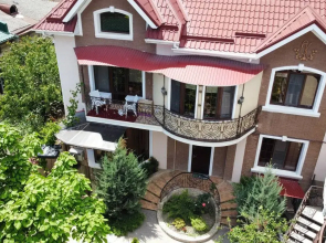 Sem'ja Flat
