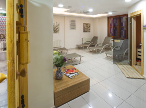 Отель GLK Premier The Home Suites & Spa