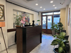 Отель Rafinn Hotel