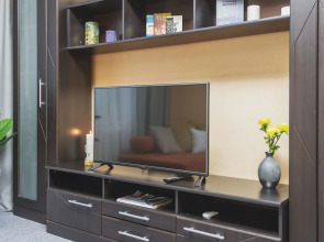 Квартира GM Apartments Стильная Трехкомнатная в центре рядом с МХАТ